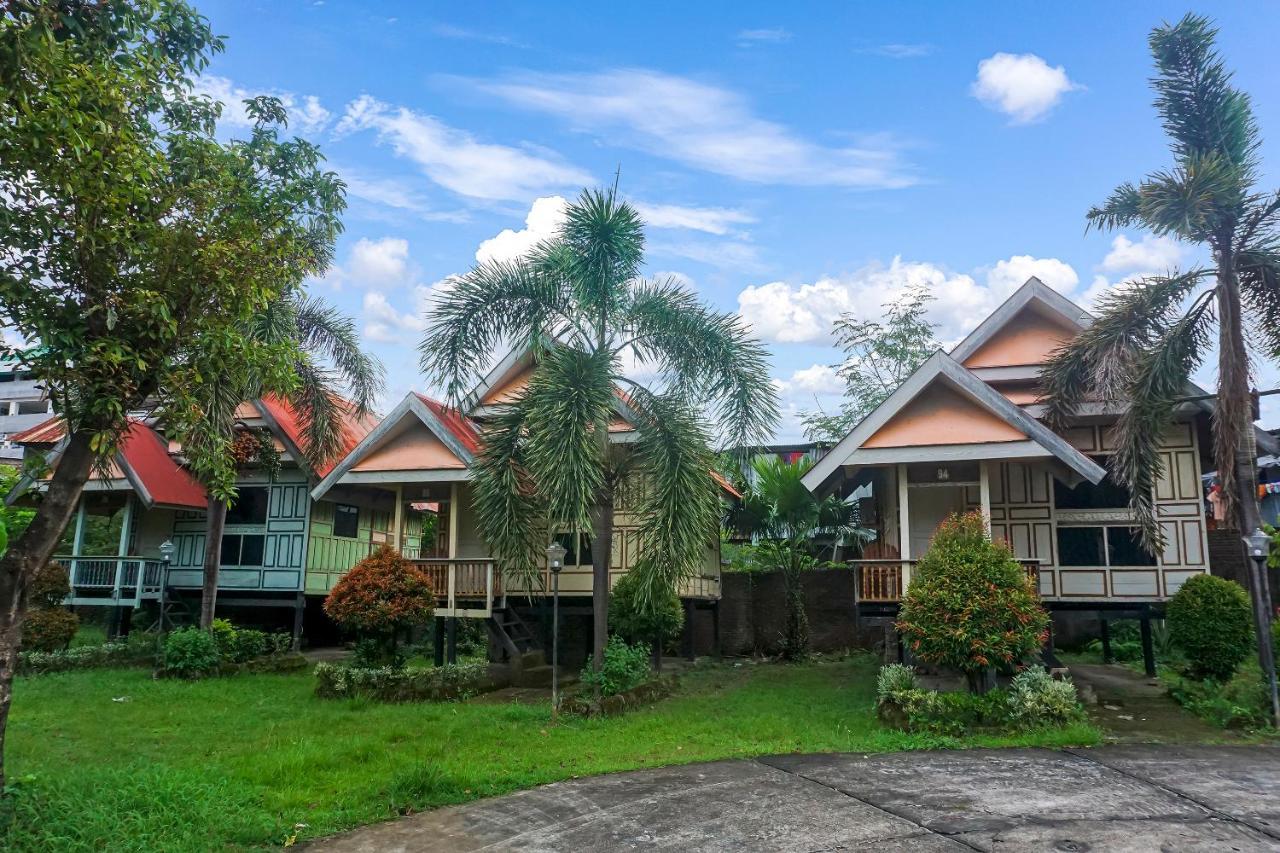 Oyo 90923 Makassar Cottage Balangberu エクステリア 写真
