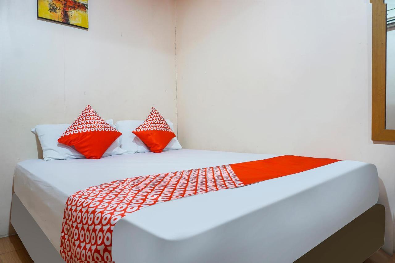 Oyo 90923 Makassar Cottage Balangberu エクステリア 写真